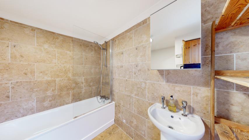 Modern Sharers Apartment Stanley Gardens, Willesden Green